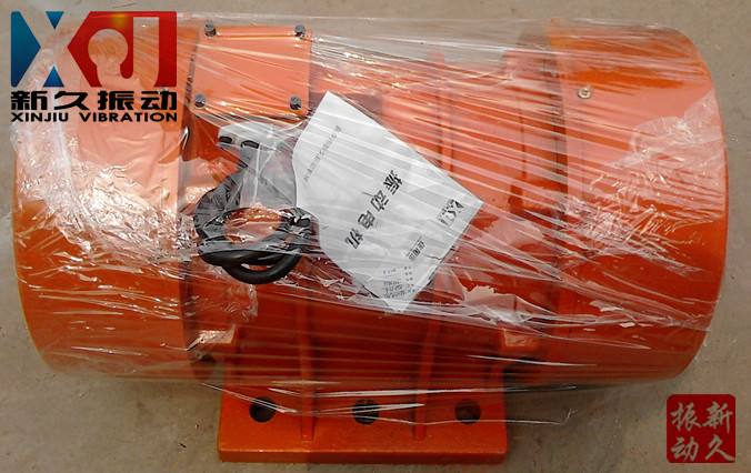 振動(dòng)電機(jī) 振動(dòng)電機(jī)
